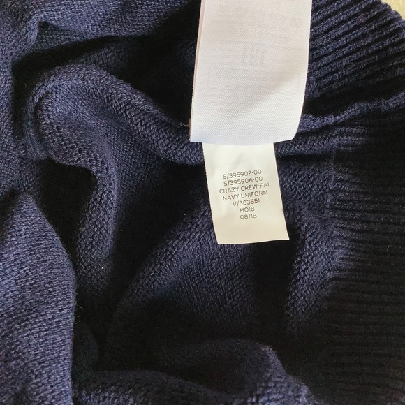 GAP “Crazy Stripe” Crewneck Navy Blue Sweater - Picture 6 of 6